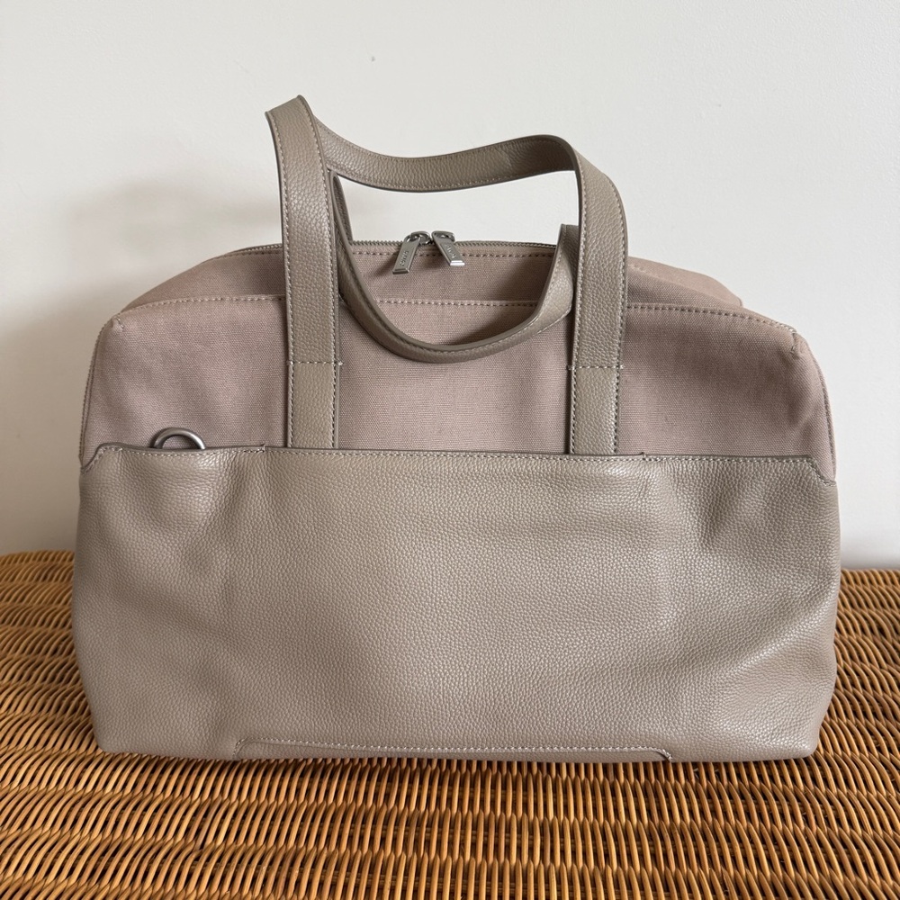 AWAY The Everywhere Bag. - Picture 4 of 7
